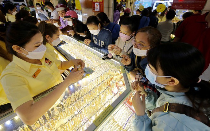 Thủ tướng thúc báo cáo chủ trương thành lập Sàn giao dịch vàng quốc gia