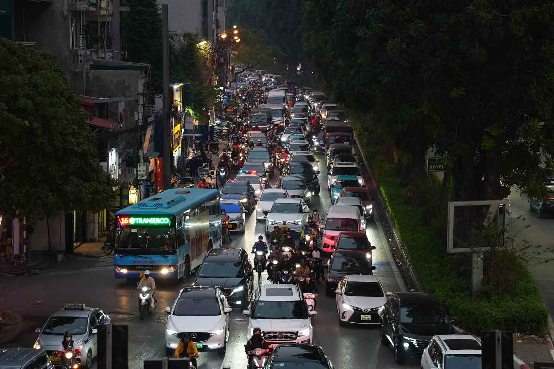 Sở Xây dựng Hà Nội đề xuất chi 21.377 tỷ đồng mở rộng 4km đường Láng lên 53,5m