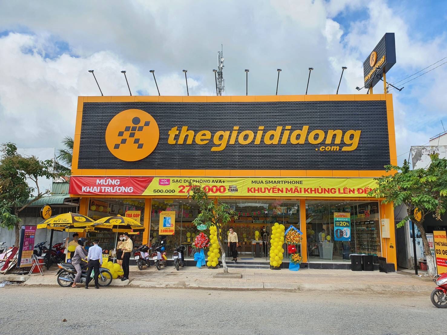 Sau Bảo Tín Minh Châu đến lượt Thế giới Di động lấn sân sang bất động sản