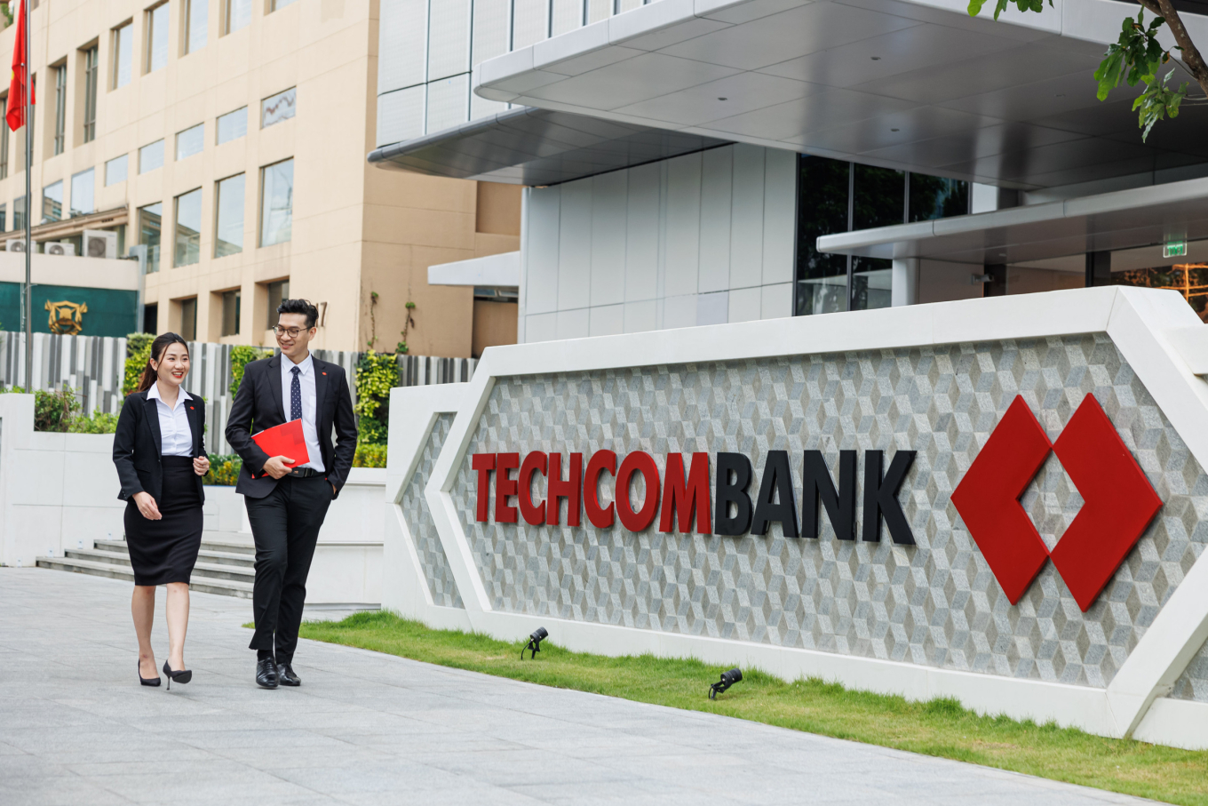 Techcombank chốt ngày họp ĐHĐCĐ 2026 sau năm lãi kỷ lục 32.500 tỷ đồng