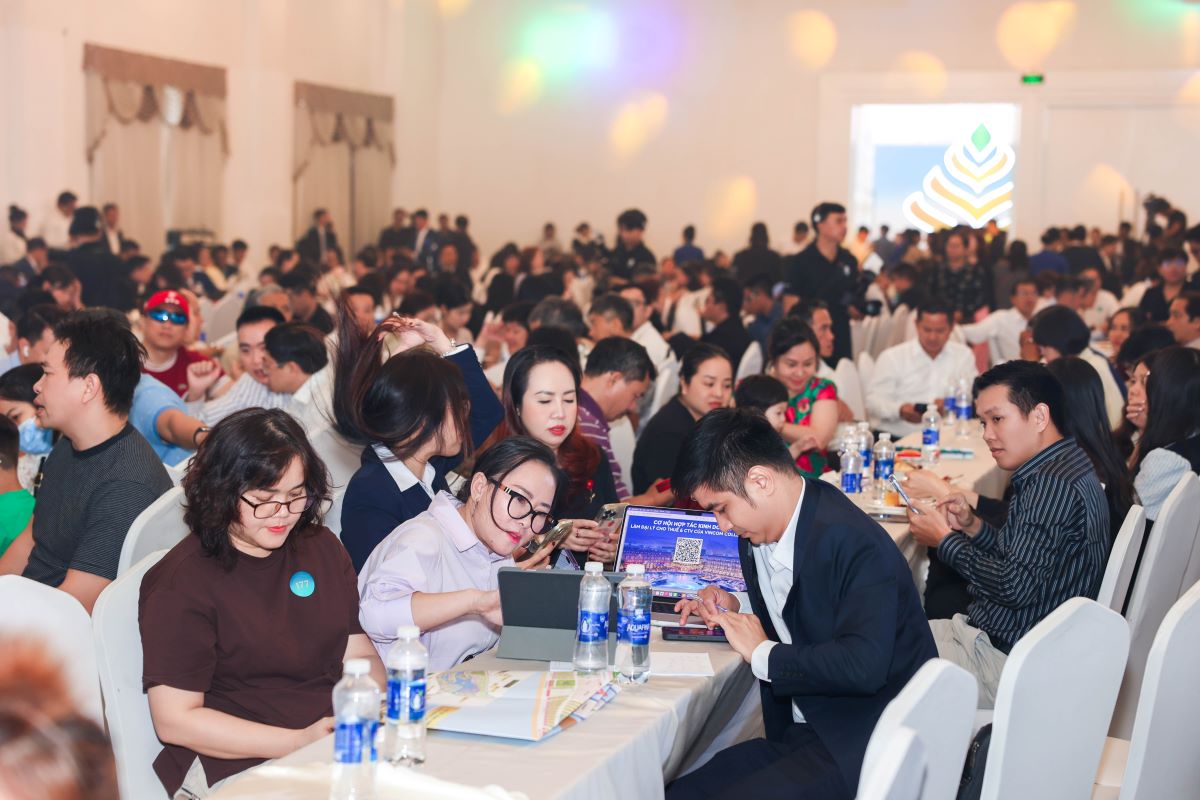 Thị trường phấn khích trước siêu chính sách “khóa trần” lãi suất tối đa 6%/năm trong 5 năm của Vinhomes