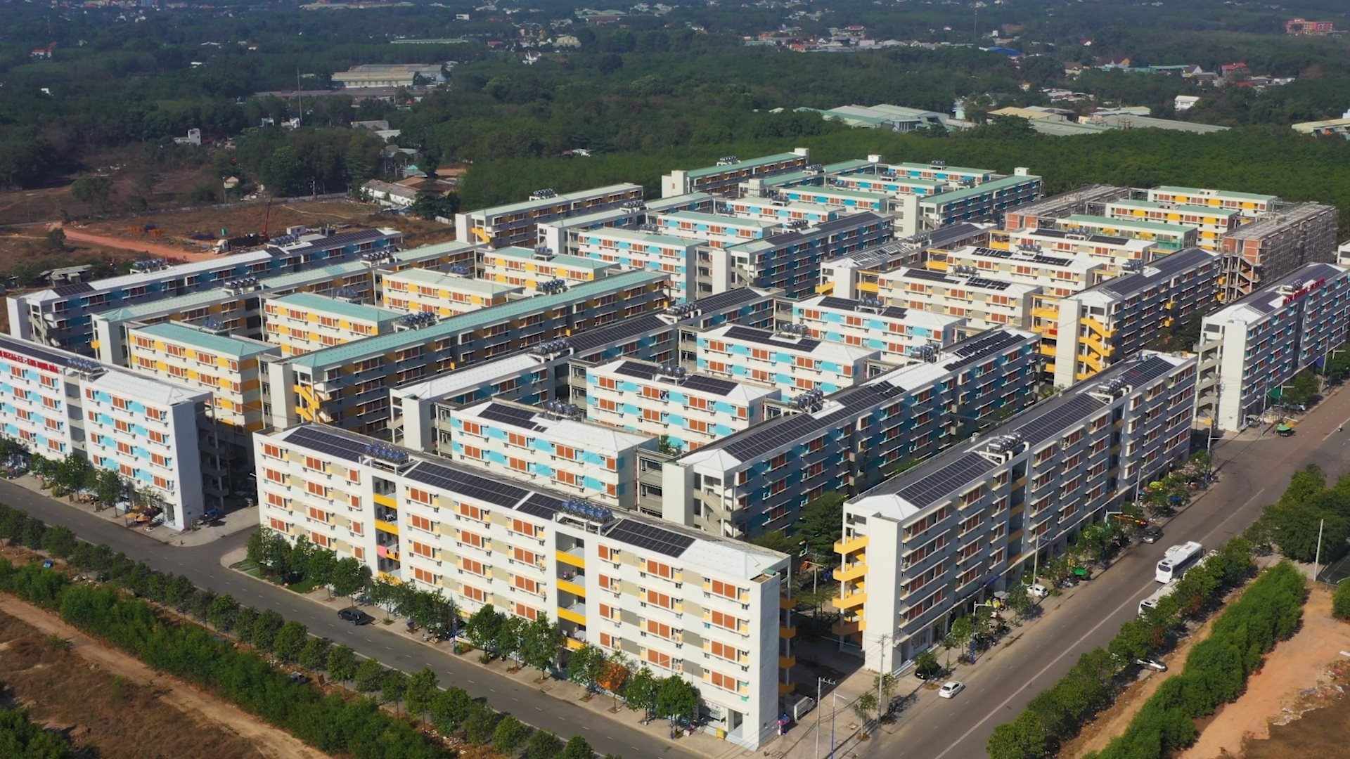 Vợ chồng thu nhập tối đa 50 triệu đồng/tháng vẫn được mua nhà ở xã hội từ hôm nay