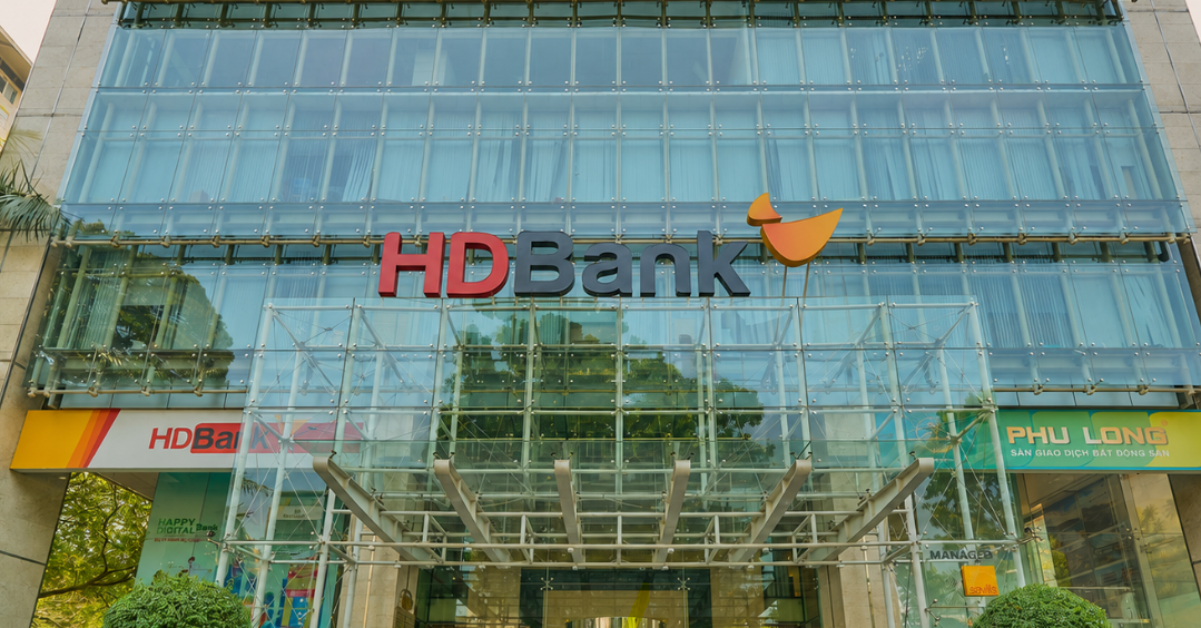 Hơn 161.000 tỷ đồng của HDBank đang được rót vào thị trường bất động sản, chi phí lãi tăng 61%