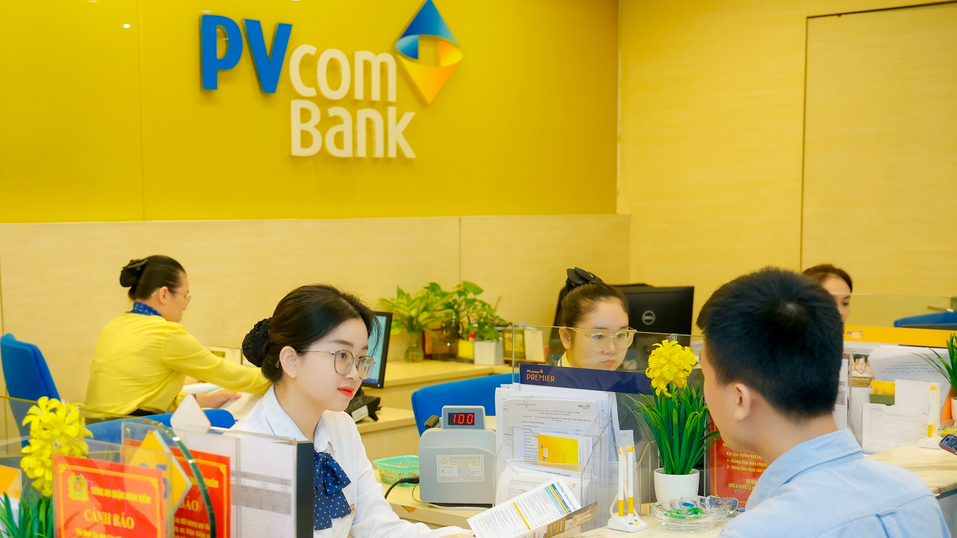 Hơn một nửa dư nợ cho vay nằm trong thị trường bất động sản: PVcomBank đang tính toán gì?