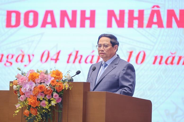 Thủ tướng phát biểu tại cuộc gặp mặt. (Ảnh:VGP) Thủ tướng phát biểu tại cuộc gặp mặt. (Ảnh:VGP)