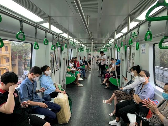 Tuyến đường sắt đô thị Cát Linh - Hà Đông phục vụ xuyên Tết- Ảnh 1. Tuyến đường sắt đô thị Cát Linh - Hà Đông phục vụ xuyên Tết- Ảnh 1.