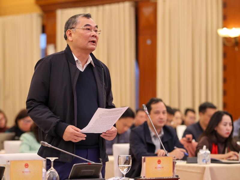 Vụ Tập đoàn Phúc Sơn: Phó TGĐ mới học xong lớp 4/12; gây thiệt hại hàng chục ngàn tỷ đồng- Ảnh 1. Vụ Tập đoàn Phúc Sơn: Phó TGĐ mới học xong lớp 4/12; gây thiệt hại hàng chục ngàn tỷ đồng- Ảnh 1.
