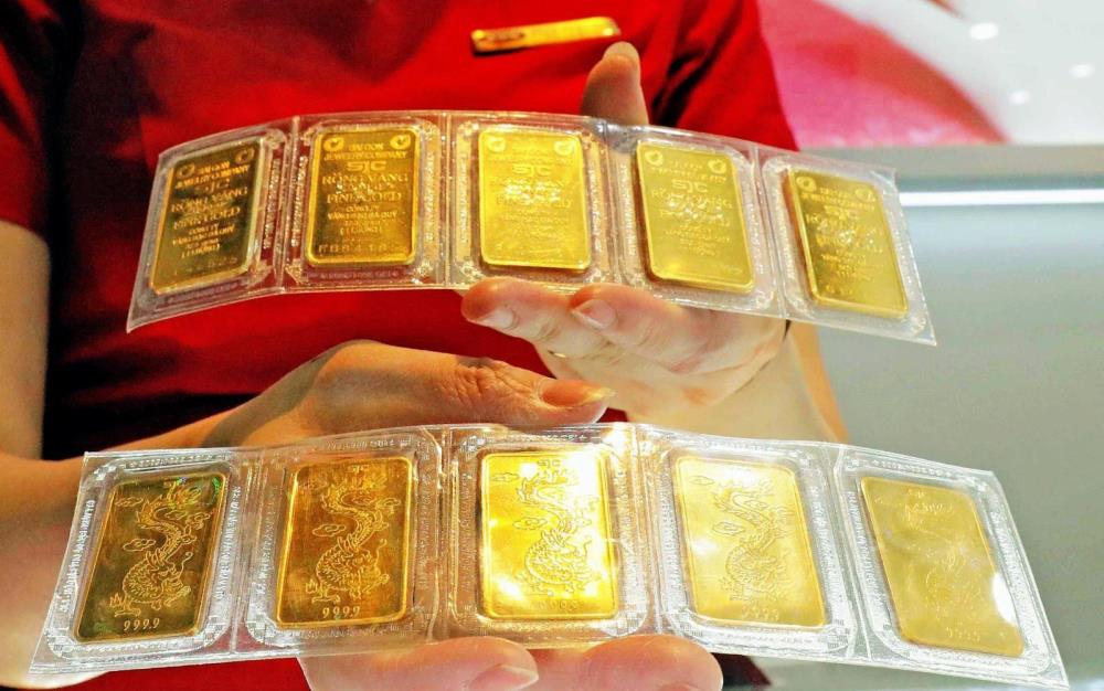 Trước mỗi kỳ điều chỉnh giảm lãi suất, vàng sẽ là từ khóa được chú ý hơn cả, giá vàng thế giới vì thế cũng sẽ tăng nóng theo. (Ảnh minh họa) Trước mỗi kỳ điều chỉnh giảm lãi suất, vàng sẽ là từ khóa được chú ý hơn cả, giá vàng thế giới vì thế cũng sẽ tăng nóng theo. (Ảnh minh họa)