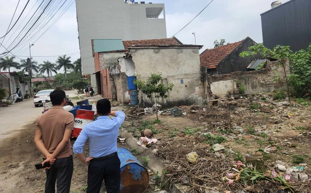 Thị trường bất động sản hiện chưa thực sự nóng trở lại nhưng đã xuất hiện một số trường hợp chốt cọc lãi vài trăm triệu đồng. (Ảnh minh họa) Thị trường bất động sản hiện chưa thực sự nóng trở lại nhưng đã xuất hiện một số trường hợp chốt cọc lãi vài trăm triệu đồng. (Ảnh minh họa)