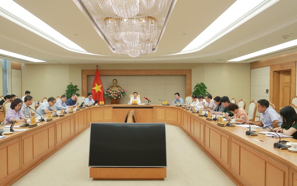Phó Thủ tướng: Cần có chính sách, công cụ tài chính chống đầu cơ đất đai- Ảnh 3. Phó Thủ tướng: Cần có chính sách, công cụ tài chính chống đầu cơ đất đai- Ảnh 3.