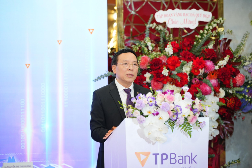 Chủ tịch TPBank Đỗ Minh Phú Chủ tịch TPBank Đỗ Minh Phú