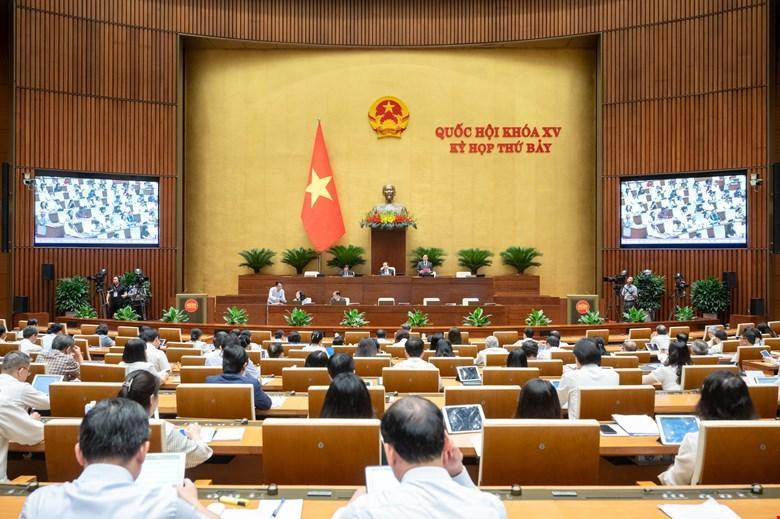 Các đại biểu Quốc hội thảo luận tại hội trường. Ảnh: Quốc hội Các đại biểu Quốc hội thảo luận tại hội trường. Ảnh: Quốc hội