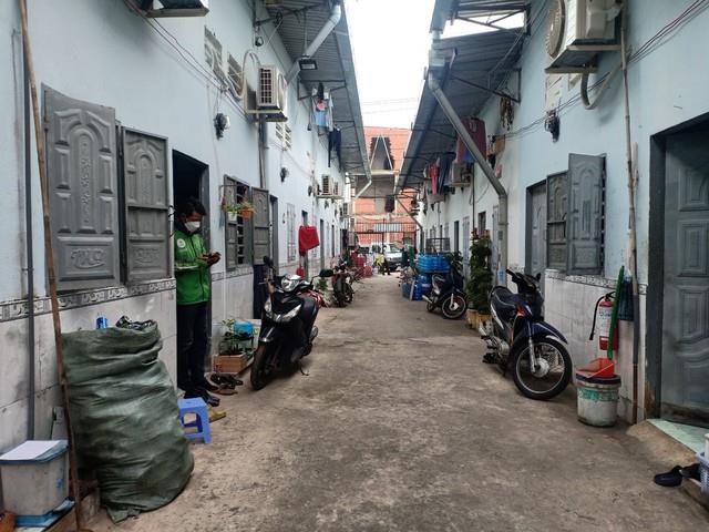 TPHCM tăng cường quản lý phòng cháy chữa cháy đối với nhà trọ, nhà ở nhiều căn hộ- Ảnh 1. TPHCM tăng cường quản lý phòng cháy chữa cháy đối với nhà trọ, nhà ở nhiều căn hộ- Ảnh 1.