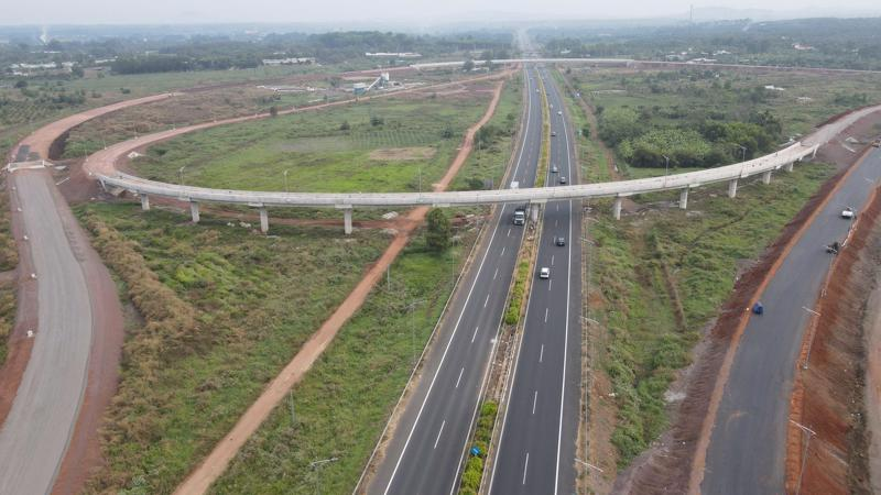 Nghiên cứu phát hành thêm 100 nghìn tỷ đồng trái phiếu Chính phủ cho các công trình giao thông