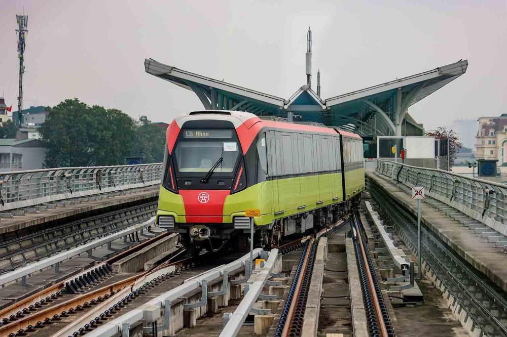 Dự kiến vận hành đoạn trên cao tuyến Nhổn - ga Hà Nội trong tháng 7/2024. Dự kiến vận hành đoạn trên cao tuyến Nhổn - ga Hà Nội trong tháng 7/2024.