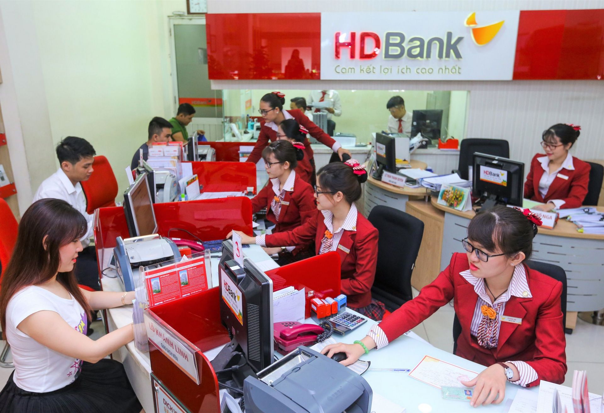 Công ty chứng khoán nào sẽ lọt vào “tầm ngắm” của HDBank?
