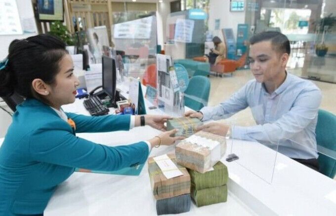 Doanh nghiệp “gặp khó” về vốn được lùi thời gian trả nợ 12 tháng