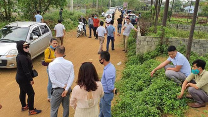 Giữ nguyên mức thu 2%, chưa đề xuất áp 20% thuế với phần lãi chuyển nhượng bất động sản