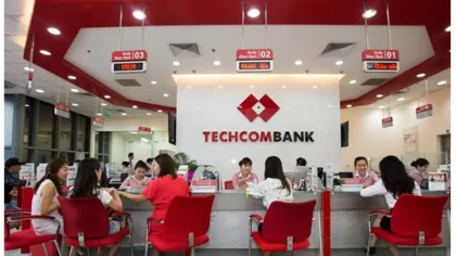 Giảm mạnh cho vay kinh doanh bất động sản, Techcombank vẫn báo lãi khủng
