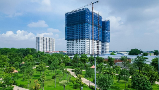 Chung cư cao cấp áp đảo TP.HCM, người mua nhà ở thực “chạy dạt” về vùng ven