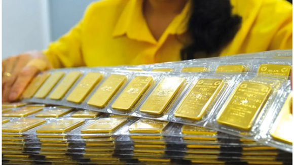 9 ngân hàng, doanh nghiệp xin cấp phép nhập khẩu, sản xuất vàng miếng: NHNN đang xem xét, nghiên cứu sàn giao dịch vàng