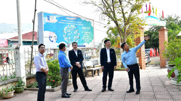 Nhiều chuyên đề 