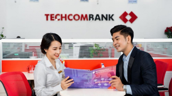 Giảm mạnh cho vay bất động sản, Techcombank báo lãi quý I cao kỷ lục