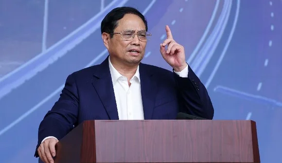 Thủ tướng: Tăng vốn điều lệ cho các ngân hàng để hỗ trợ cho doanh nghiệp vay