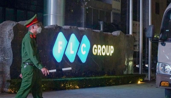FLC dư bán sàn hàng chục triệu cổ phiếu sau tin bị đình chỉ giao dịch