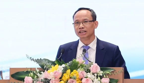 “Không nhất thiết phải dùng tiền ngân sách giải cứu thị trường bất động sản”