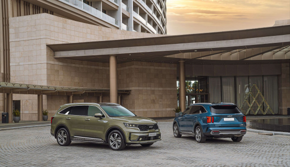 KIA Sorento Hybrid khởi điểm từ 1,399 tỷ đồng, có cả bản PHEV