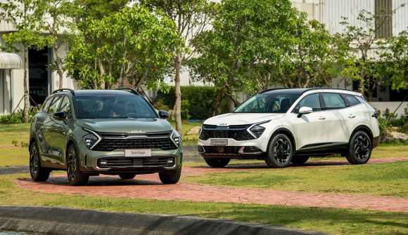 KIA tăng giá một loạt mẫu xe