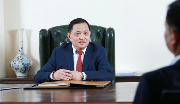 Lãnh đạo một công ty bất động sản vốn hóa tỷ đô nhận thu nhập hơn 1 tỷ đồng/tháng
