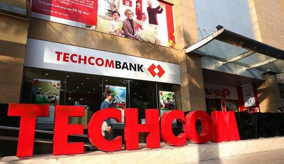 Thị trường bất động sản gặp khó, Techcombank bị Mody’s hạ bậc tín nhiệm