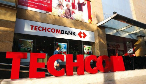 “Dựa hơi” nhiều vào thị trường bất động sản, lợi nhuận cuối năm của Techcombank sẽ bị cầm chân?