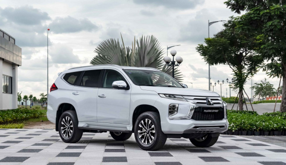 Bảng giá xe Mitsubishi tháng 8: Mitsubishi Pajero Sport nhận ưu đãi nhẹ 20 triệu đồng