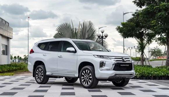 Bảng giá xe Mitsubishi tháng 8: Mitsubishi Pajero Sport nhận ưu đãi nhẹ 20 triệu đồng