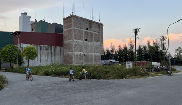 Đấu giá đất quận Hà Đông: Bất ngờ với lô đất 57,5 m2 sát nghĩa trang được trả tới 15 tỷ đồng