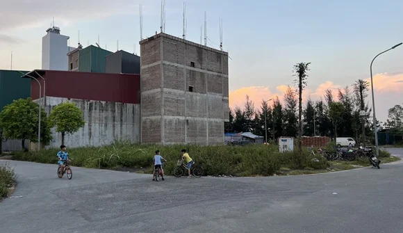 Đấu giá đất quận Hà Đông: Bất ngờ với lô đất 57,5 m2 sát nghĩa trang được trả tới 15 tỷ đồng