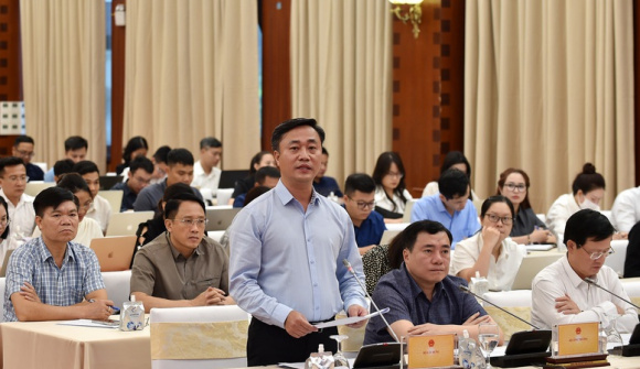 Thứ trưởng Bộ Xây dựng: Có tình trạng đẩy giá, thổi giá bất động sản