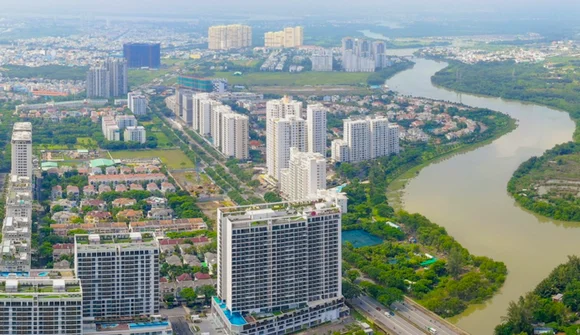 Thu từ nhà, đất ở TP.HCM tăng đột biến trước ngày áp bảng giá mới