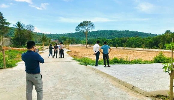 Chi tiết 105 thành phố, thị xã không được phân lô, bán nền từ 1/1/2025