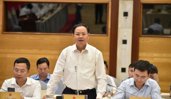 Thứ trưởng Bộ Tài nguyên và Môi trường nói về kỳ vọng tháo gỡ khó khăn cho thị trường bất động sản khi Luật Đất đai có hiệu lực