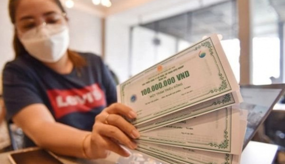 Ngân hàng vượt nhóm bất động sản “chiếm sóng” phát hành trái phiếu