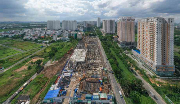 Gặp khó về dòng tiền, loạt doanh nghiệp bất động sản “đua nhau” lên kế hoạch huy động nghìn tỷ từ cổ đông để trả nợ