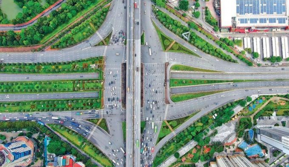 Cận cảnh Đại lộ “khổng lồ” với 16 làn xe, quy mô 7.000 tỷ đồng dài và rộng nhất Việt Nam