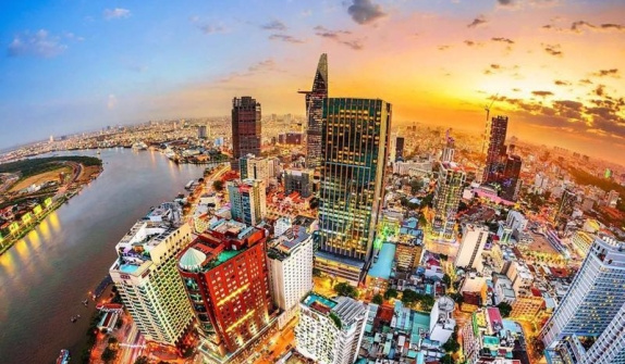 HSBC nâng dự báo tăng trưởng GDP Việt Nam 2024 lên 6,5%