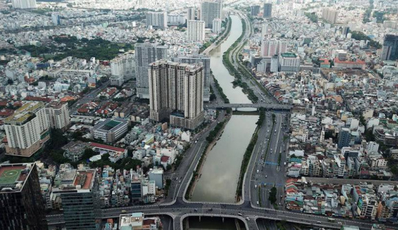 Bảng giá đất tại TP.HCM tăng 5-37 lần từ 1/8: Những đối tượng nào sẽ bị tác động?