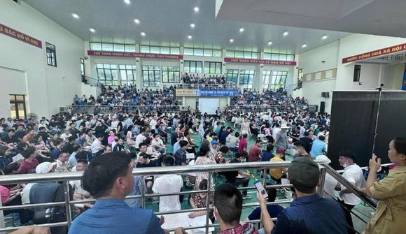 Ranh giới giữa điều bất thường và bình thường trong các cuộc đấu giá đất ở vùng ven Hà Nội