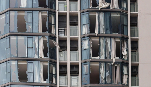 Vụ chung cư rạn nứt, vỡ kính, nước thấm vào nhà khi bão Yagi: Chuyên gia nghi chất lượng nhiều công trình "có vấn đề"